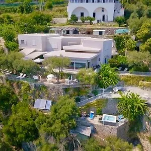 villa-santa-maria-luxury-villa.hotels-amalfi.com/